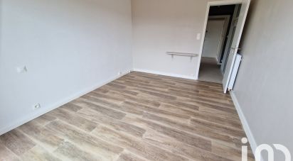 Apartment 3 rooms of 73 m² in Cholet (49300)