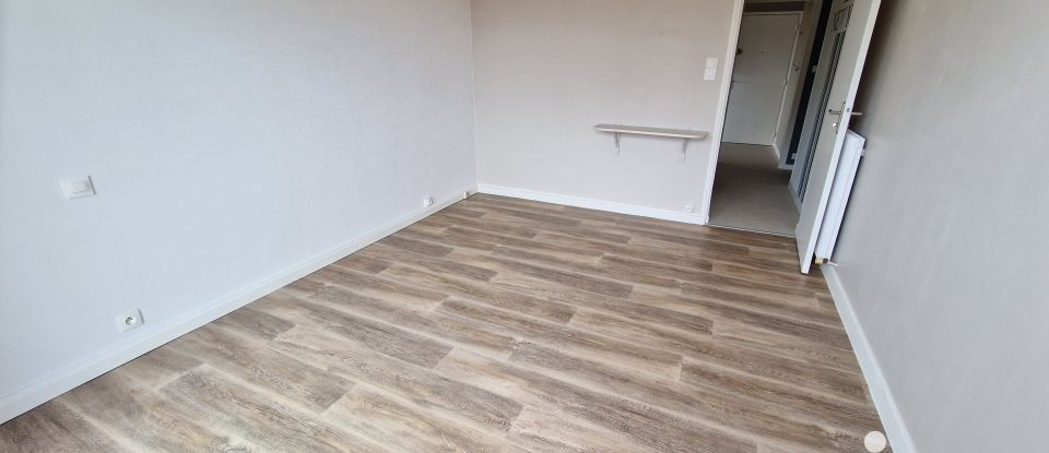 Appartement 3 pièces de 73 m² à Cholet (49300)