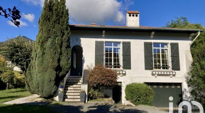 Mansion 11 rooms of 330 m² in Argelès-Gazost (65400)