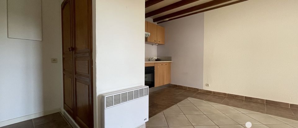 Apartment 2 rooms of 35 m² in Bréval (78980)