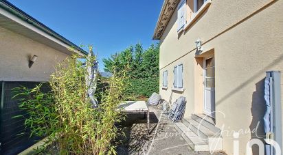 House 5 rooms of 135 m² in Coublevie (38500)