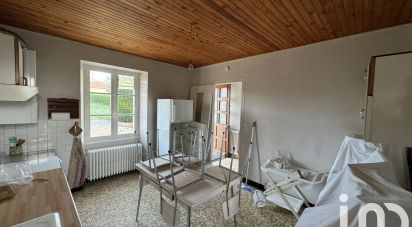 House 10 rooms of 195 m² in Saint-Sulpice-les-Feuilles (87160)