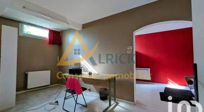 Apartment 6 rooms of 173 m² in Élancourt (78990)