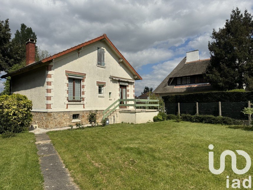 Traditional house 3 rooms of 60 m² in Wissous (91320)