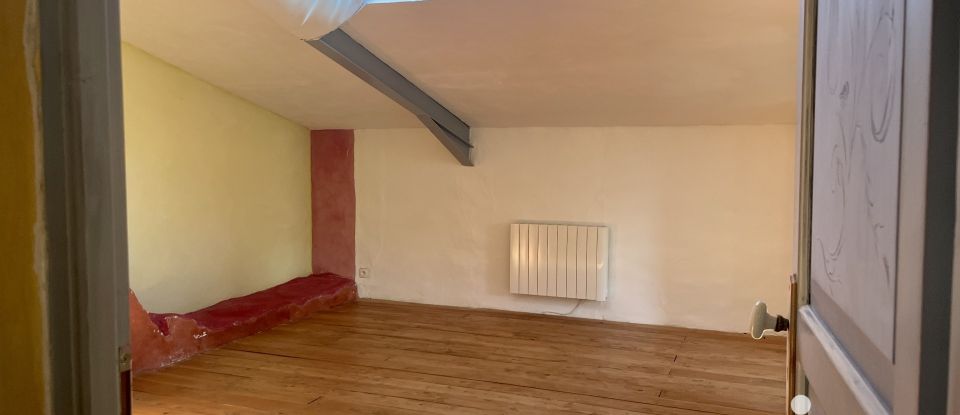 Maison de campagne 8 pièces de 230 m² à Saint-Pierre-de-Côle (24800)