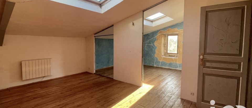 Maison de campagne 8 pièces de 230 m² à Saint-Pierre-de-Côle (24800)