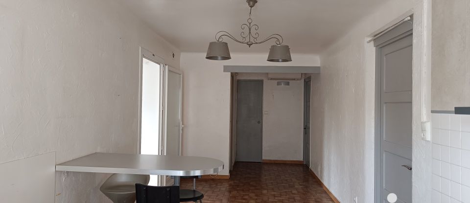 Maison traditionnelle 6 pièces de 125 m² à Arles (13200)