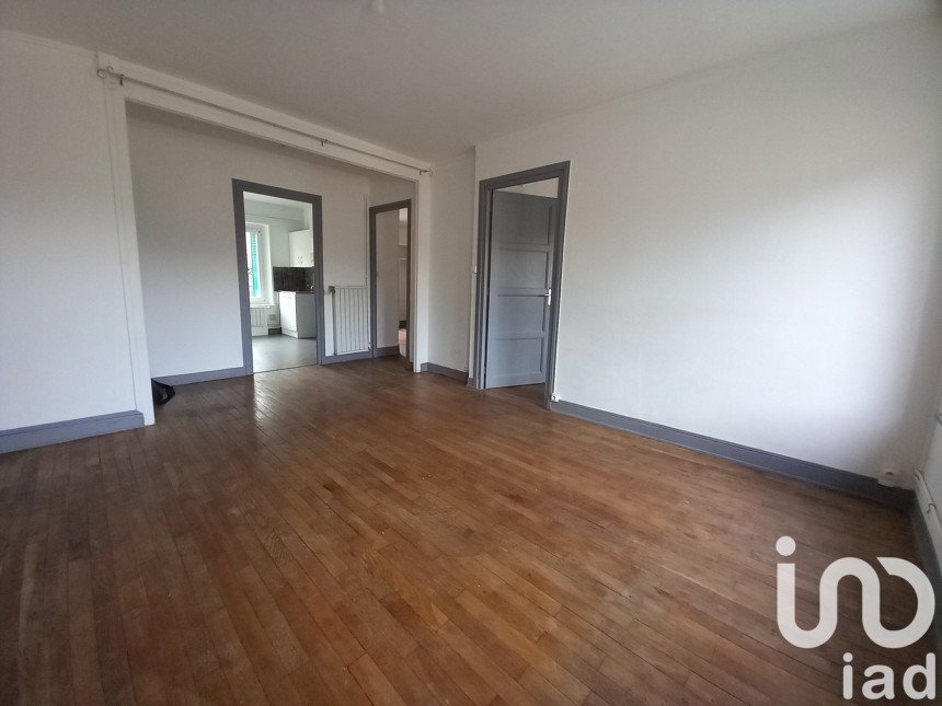 Apartment 3 rooms of 53 m² in Nouzonville (08700)