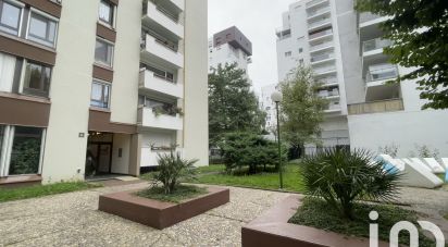 Apartment 4 rooms of 77 m² in Ivry-sur-Seine (94200)