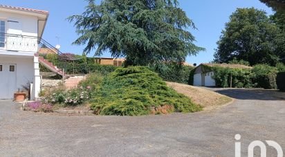 House 8 rooms of 153 m² in Landevieille (85220)