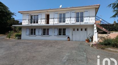 House 8 rooms of 153 m² in Landevieille (85220)