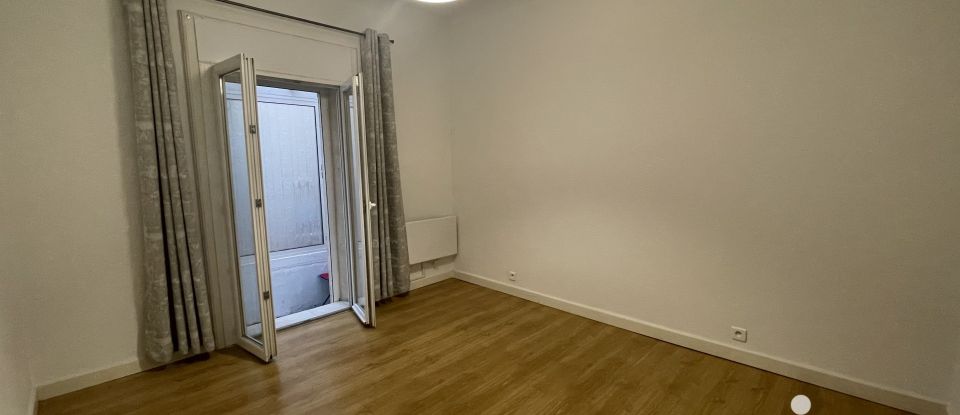 Appartement 3 pièces de 69 m² à Clermont-l'Hérault (34800)