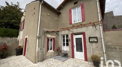 Town house 6 rooms of 169 m² in Cherveux (79410)