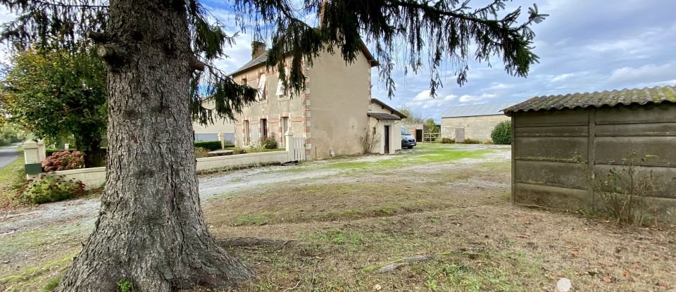 Traditional house 6 rooms of 101 m² in Ménigoute (79340)