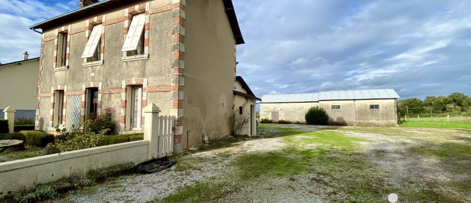 Traditional house 6 rooms of 101 m² in Ménigoute (79340)