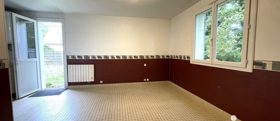 House 6 rooms of 120 m² in Saint-André-des-Eaux (44117)