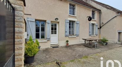 Country house 4 rooms of 107 m² in Maligny (89800)