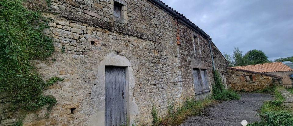 Maison de campagne 3 pièces de 151 m² à Thouarsais-Bouildroux (85410)