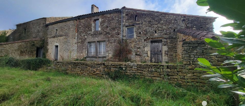 Maison de campagne 3 pièces de 151 m² à Thouarsais-Bouildroux (85410)