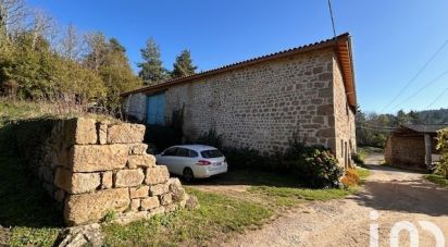 Ferme 10 pièces de 209 m² à Saint-Nizier-de-Fornas (42380)