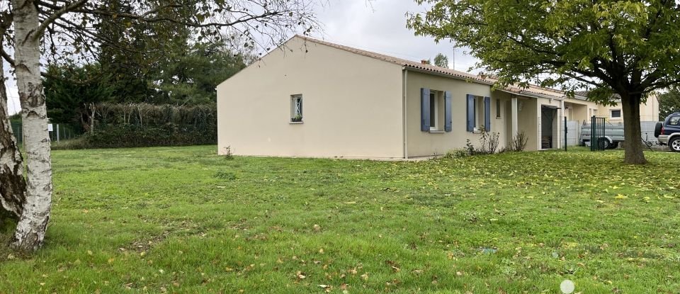 Maison de village 5 pièces de 95 m² à Corme-Écluse (17600)