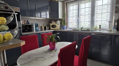 Maison 4 pièces de 95 m² à Cauffry (60290)