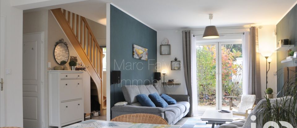 Maison 6 pièces de 126 m² à Bracieux (41250)