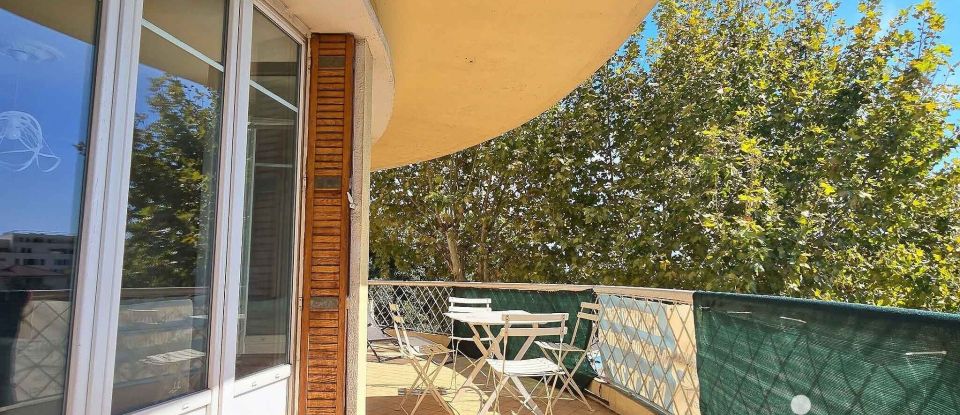 Appartement 5 pièces de 120 m² à Toulon (83000)