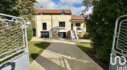 House 6 rooms of 138 m² in Longpont-sur-Orge (91310)