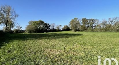 Land of 2,648 m² in Roussennac (12220)