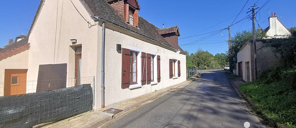 Traditional house 4 rooms of 105 m² in Saint-Ulphace (72320)