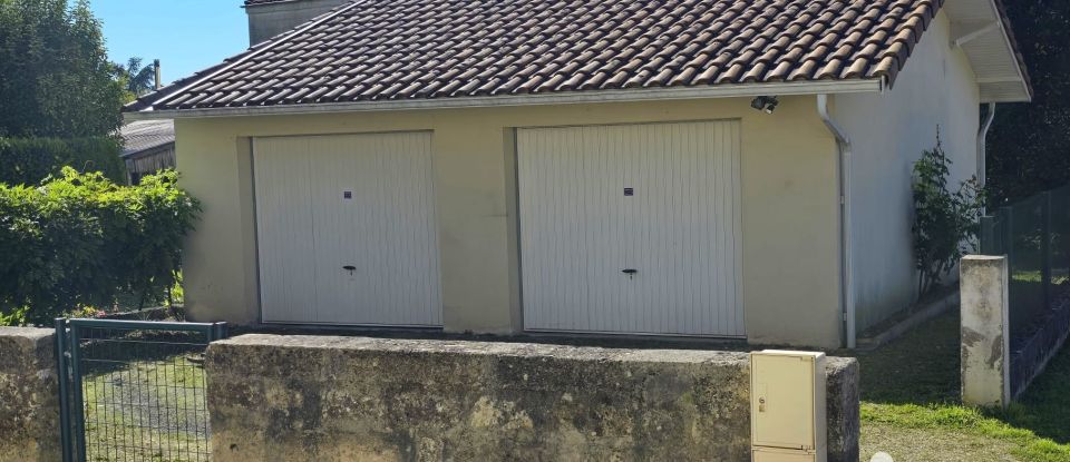 Maison de village 4 pièces de 128 m² à Lestiac-sur-Garonne (33550)