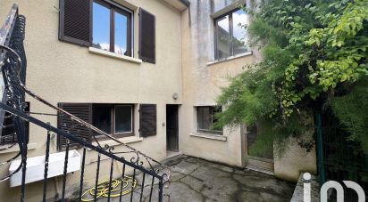 Maison 8 pièces de 227 m² à Verneuil-en-Halatte (60550)