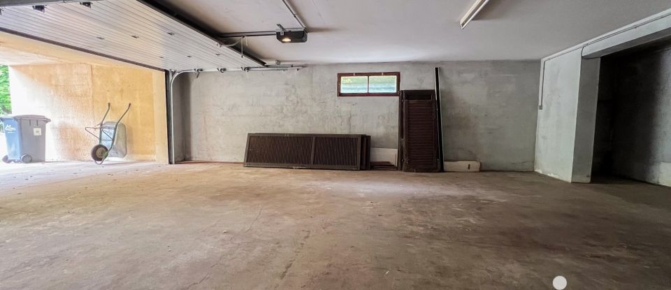 Maison 8 pièces de 227 m² à Verneuil-en-Halatte (60550)