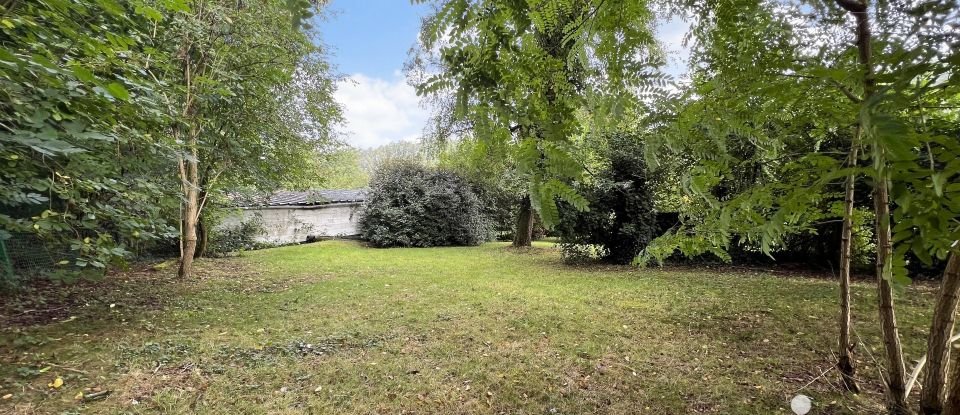 Maison 8 pièces de 227 m² à Verneuil-en-Halatte (60550)