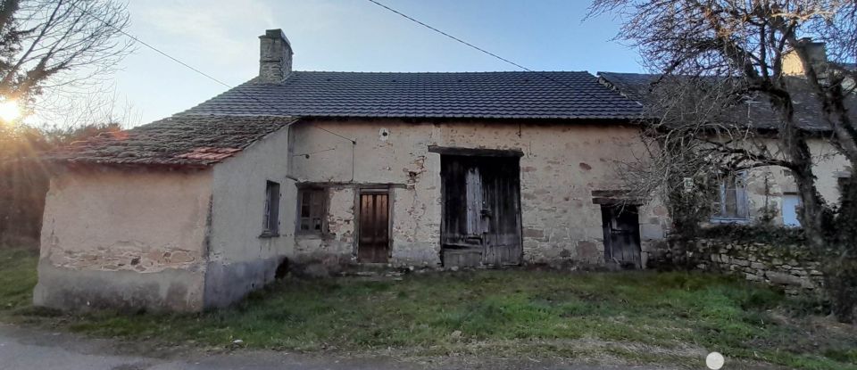 Maison de campagne 1 pièce de 150 m² à Sainte-Fortunade (19490)