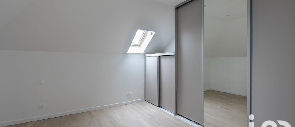 Maison 6 pièces de 140 m² à Crépy-en-Valois (60800)