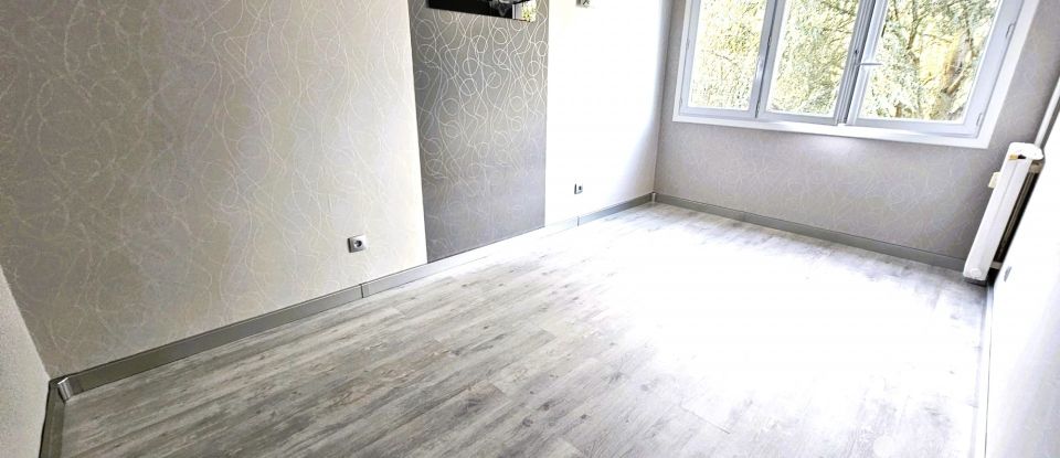 Appartement 4 pièces de 74 m² à Saint-Michel-sur-Orge (91240)