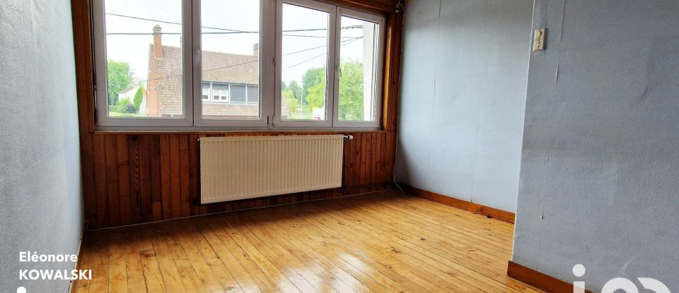 Maison de ville 5 pièces de 76 m² à Doullens (80600)