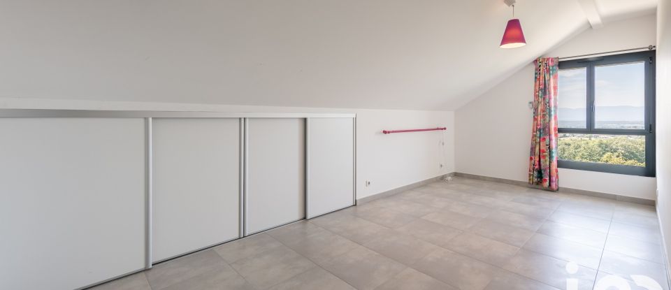 Maison d’architecte 7 pièces de 207 m² à Allinges (74200)