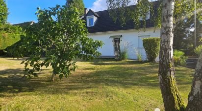 Traditional house 6 rooms of 157 m² in Montmain (76520)