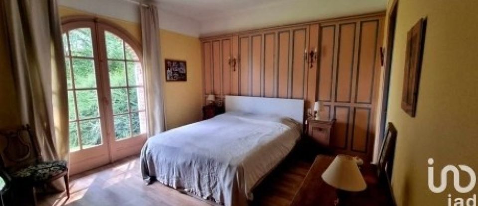 House 9 rooms of 200 m² in Guisy (62140)