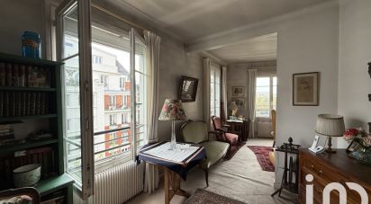 Appartement 3 pièces de 52 m² à Paris (75016)