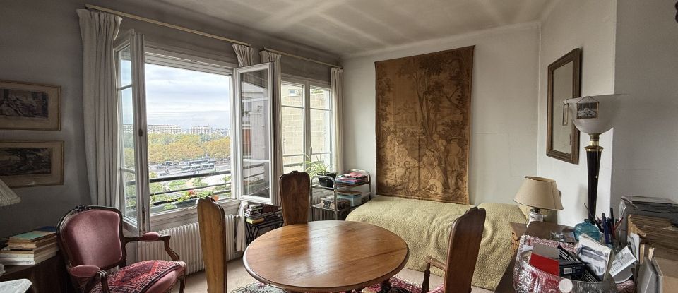 Appartement 3 pièces de 52 m² à Paris (75016)