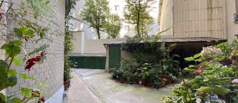 Appartement 4 pièces de 116 m² à Paris (75011)