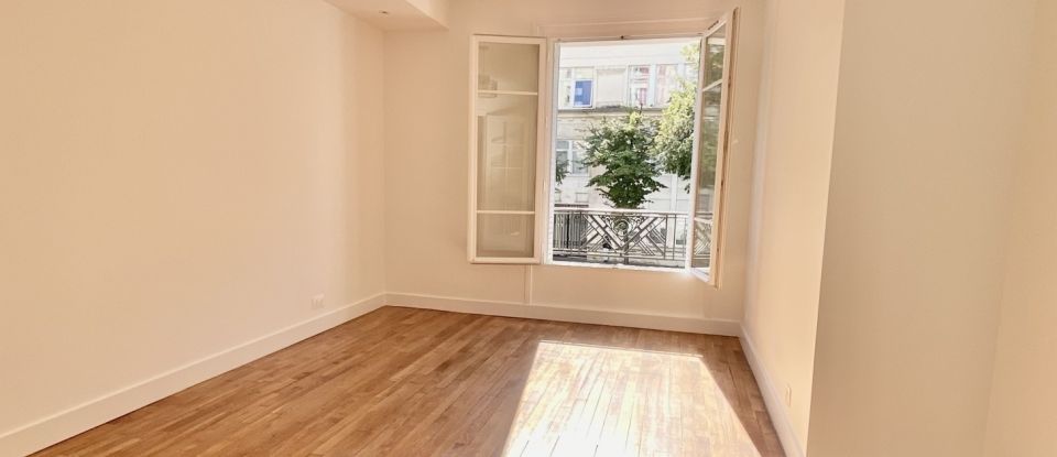 Appartement 4 pièces de 116 m² à Paris (75011)