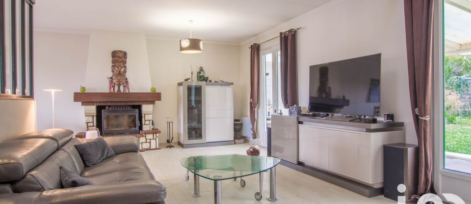 Maison 7 pièces de 151 m² à Montlhéry (91310)