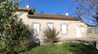 House 4 rooms of 94 m² in Aurillac (15000)