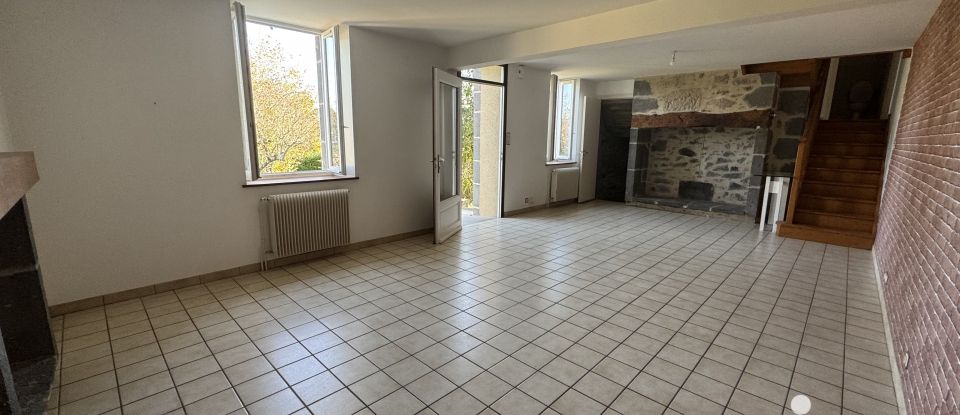 House 4 rooms of 94 m² in Aurillac (15000)