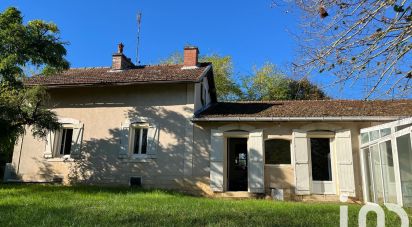 Maison de campagne 7 pièces de 175 m² à Escamps (89240)